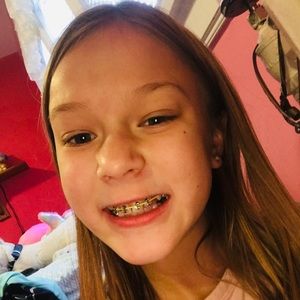 Meet your Posher, Addie